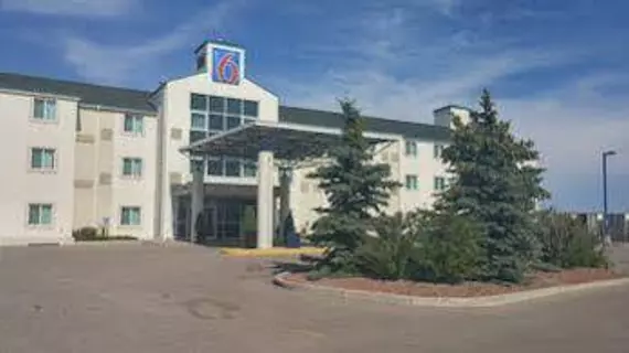 Motel 6 Saskatoon | Saskatchewan - Saskatoon - Kuzey Sanayi Bölgesi