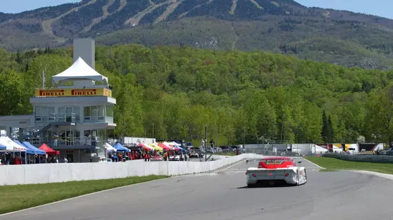 Hotel Vacances Tremblant | Quebec - Les Laurentides Regional County Belediyesi - Tremblant Dağı (ve civarı) - Mont-Tremblant