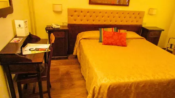 Hotel Minerva | Toskana - Pisa (vilayet) - Pisa - Sant'Antonio - Pisa Kent Merkezi