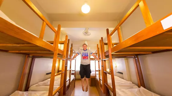 Pak-Up Hostel | Krabi İli - Krabi - Krabi Kent Merkezi