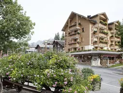 Logis Alp'Hotel | Auvergne-Rhone-Alpes - Haute-Savoie (bölge) - La Clusaz