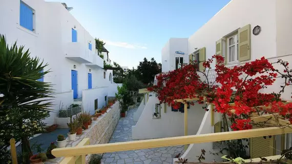 Leonardos Apartments | Ege Adaları - Paros