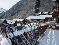 Les Glières - Champagny-en-Vanoise | Auvergne-Rhone-Alpes - Savoie (bölge) - Champagny-en-Vanoise