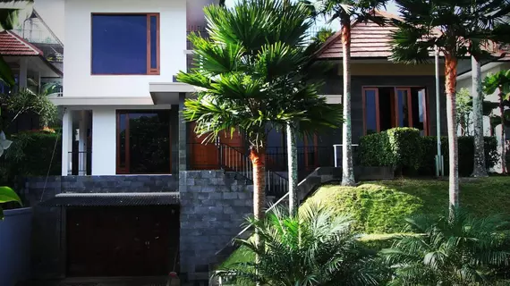 Kencana Villa Dago | West Java - Bandung (ve civarı) - Bandung