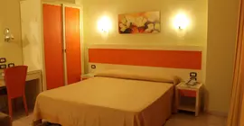 Hotel Cristal Eboli | Campania - Salerno (il) - Salerno (ve civarı) - Eboli