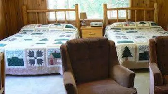 Smoky Bear Ranch Bed & Breakfast & Cabins | Montana - Whitefish (ve civarı) - Columbia Falls