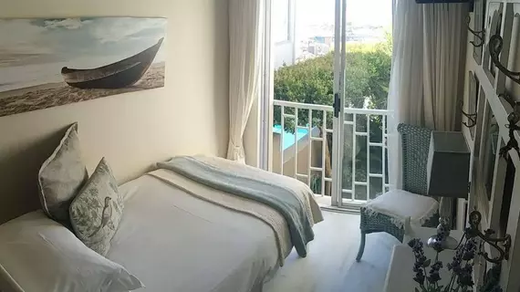 Bluegum Hill Guesthouse | West Coast DC - Drakenstein - Cape Town (ve civarı) - Cape Town - Sea Point Gezinti Yolu - Green Point