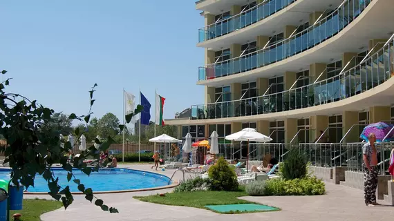 Julia Family Apartments | Burgaz - Sunny Beach