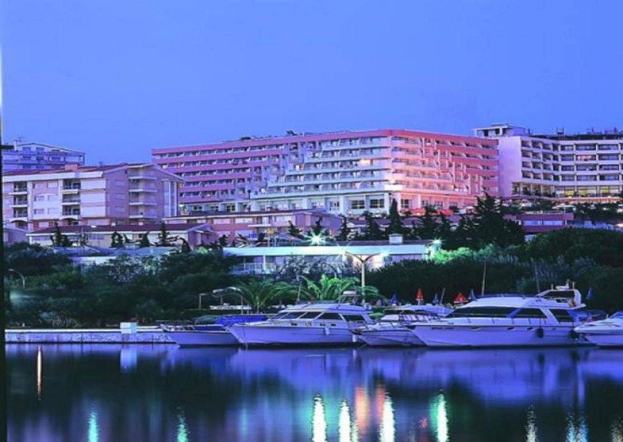 Marina Hotel Kusadasi