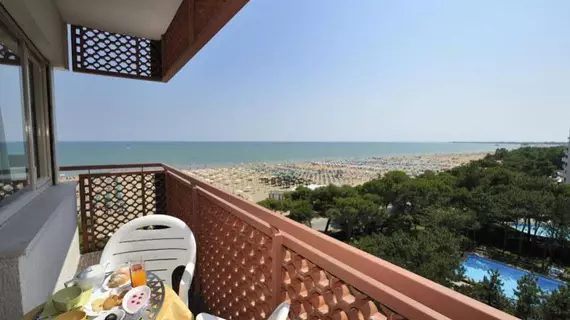 American Hotel | Friuli-Venezia Giulia - Udine (vilayet) - Lignano Sabbiadoro - Sabbiadoro