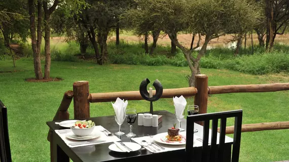 Morokolo Game Lodge | Kuzeybatı (il) - Pilanesberg Ulusal Parkı