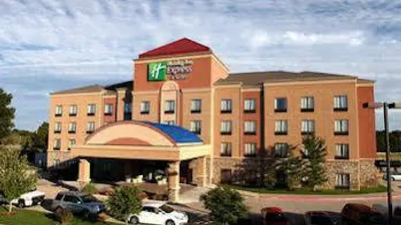 Holiday Inn Express and Suites Springfield Medical District | Missouri - Springfield (ve civarı) - Springfield