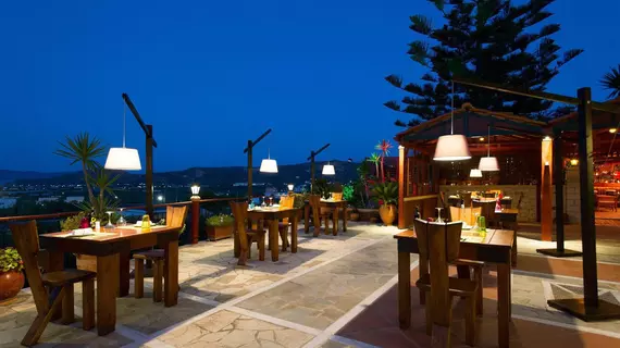 Kaliviani Traditional Hotel | Girit Adası - Hanya (bölge) - Kissamos - Kalivianí