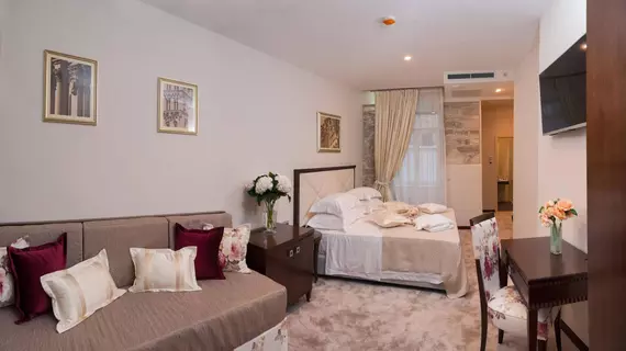 Antique Split Luxury Rooms | Split-Dalmaçya - Split - Split Eski Kent Bölgesi