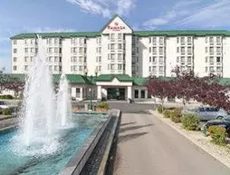 Ramada Plaza Calgary Airport Hotel and Conference Centre | Alberta - Calgary (ve civarı) - Calgary