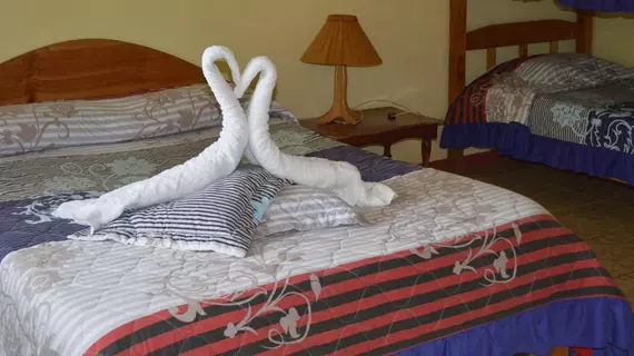 Cabinas El Pueblo Bed & breakfast | Puntarenas (ili) - Monteverde