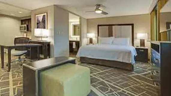 Homewood Suites by Hilton Savannah Historic District/Riverfront | Georgia - Savannah (ve civarı) - Savana - Savannah Tarihi Şehir Merkezi