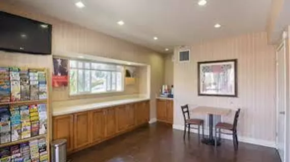 Super 8 San Diego Area/La Mesa | Kaliforniya - San Diego County - La Mesa