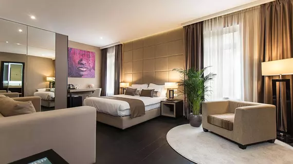 Dominic and Smart Luxury Suites Republic Square | Belgrad - Stari Grad