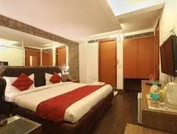 Hotel The W | Batı Delhi - Ulusal Eyalet Başkenti Delhi - Delhi (ve civarı) - Yeni Delhi - Connaught Place