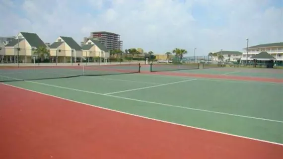 Sandpiper Cove Tennis Villas by H.I. | Florida - Fort Walton Beach - Destin (ve civarı) - Destin