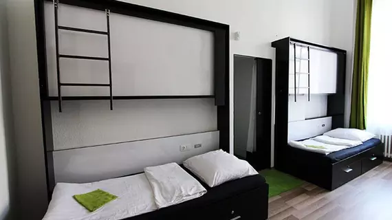 Adagio Hostel 1.0 Oktogon | Pest County - Budapeşte (ve civarı) - Budapeşte Kent Merkezi - Andrassy