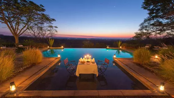 Stanley Safari Lodge | Livingstone