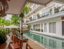 Diamond D'angkor Boutique | Siem Reap (ili) - Siem Reap - Sok San Yolu