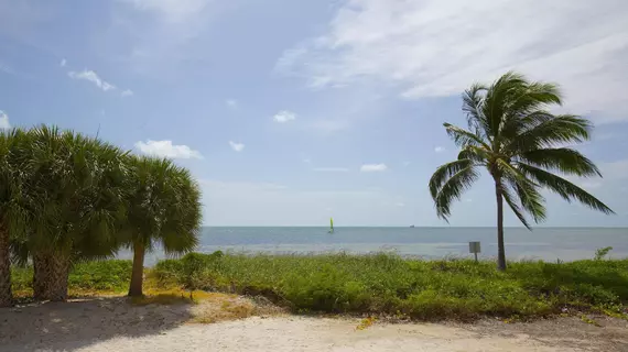 1800 Atlantic Suites | Florida - Key West