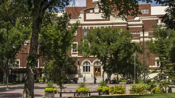 University of Alberta - Hotel | Alberta - Edmonton (ve civarı) - Edmonton