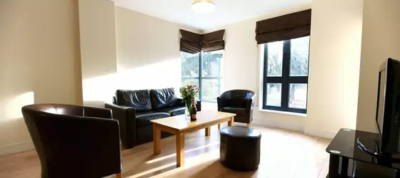 Lodge Drive Apartments | Londra (ve civarı) - Enfield - Palmers Green