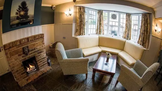 The Yew Tree | Essex (kontluk) - Bishop's Stortford - Manuden