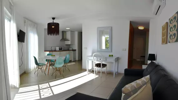 Apartamentos Dos Olivos | Andalucia - Malaga İli - Benalmadena