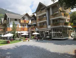 Logis Hotel Gai Soleil | Auvergne-Rhone-Alpes - Haute-Savoie (bölge) - Samoens