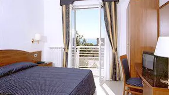 Hotel Garden Palace | Liguria - Savona (il) - Varazze