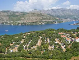 Dubrovnik Mobile Homes | Dubrovnik-Neretva - Dubrovnik (ve civarı) - Dubrovnik - Lapad - Babin Kuk