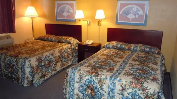 Ozark Inn Springfield | Missouri - Springfield (ve civarı) - Springfield