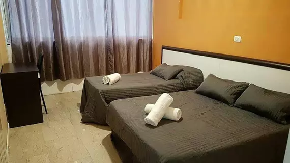 Lion Hostel | Lombardy - Milano (ve civarı) - Milano