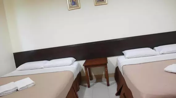 Sunnie Hotel | Johor - Johor Bahru (ve civarı) - Johor Bahru - Taman Molek - Taman Johor Jaya