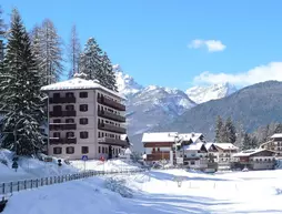 Residence Regina | Veneto - Belluno (vilayet) - Alleghe