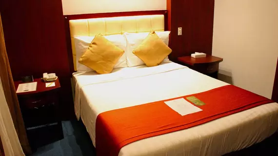 Lewis Grand Hotel | Nueva Ecija - Angeles City (ve civarı) - Mabalacat Şehri - Pampanga Province - Balibago