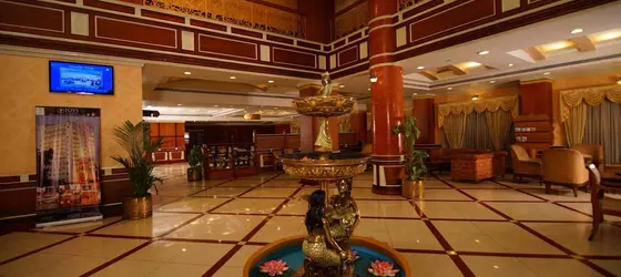 Joy's Palace Hotel | Kerala - Thrissur Bölgesi - Thrissur