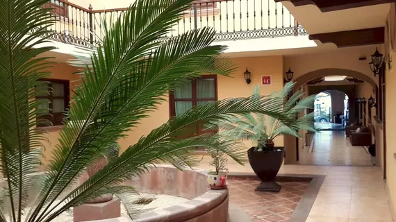 Casa del Virrey Hotel & Suites | Michoacan - Morelia (ve civarı) - Morelia - Tarihi Kent Merkezi