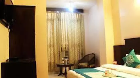 OYO Rooms Paharganj Near Bikaner Sweets | Batı Delhi - Ulusal Eyalet Başkenti Delhi - Delhi (ve civarı) - Yeni Delhi - Paharganj