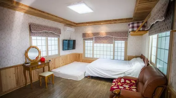 Living Stone Pension | Jeju Adası - Seogwipo - Seogwipo Şehri