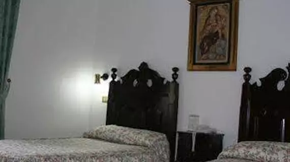 Hotel Nico | Kastilya ve Leon - Soria (vilayet) - Tierra de Medinaceli - Medinaceli