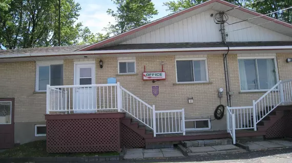 Motel Des Erables | Quebec - Montreal (ve civarı) - Coteau-du-Lac