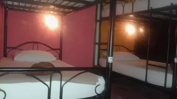 Baan Mook Anda Hostel | Krabi İli - Ko Lanta