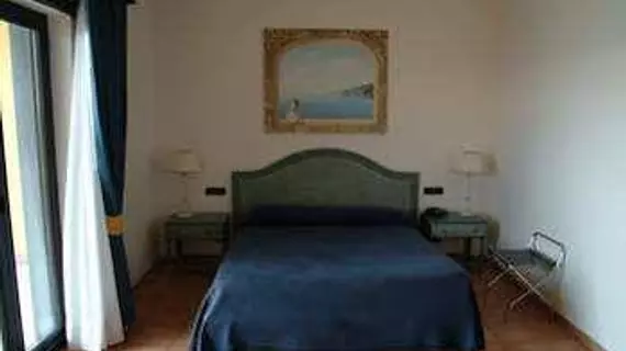 Hotel Club Sabbiadoro | Campania - Salerno (il) - Salerno (ve civarı) - Battipaglia