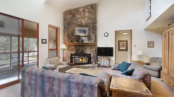 Aspen Creek by 101 Great Escapes | Kaliforniya - Mammoth Lakes